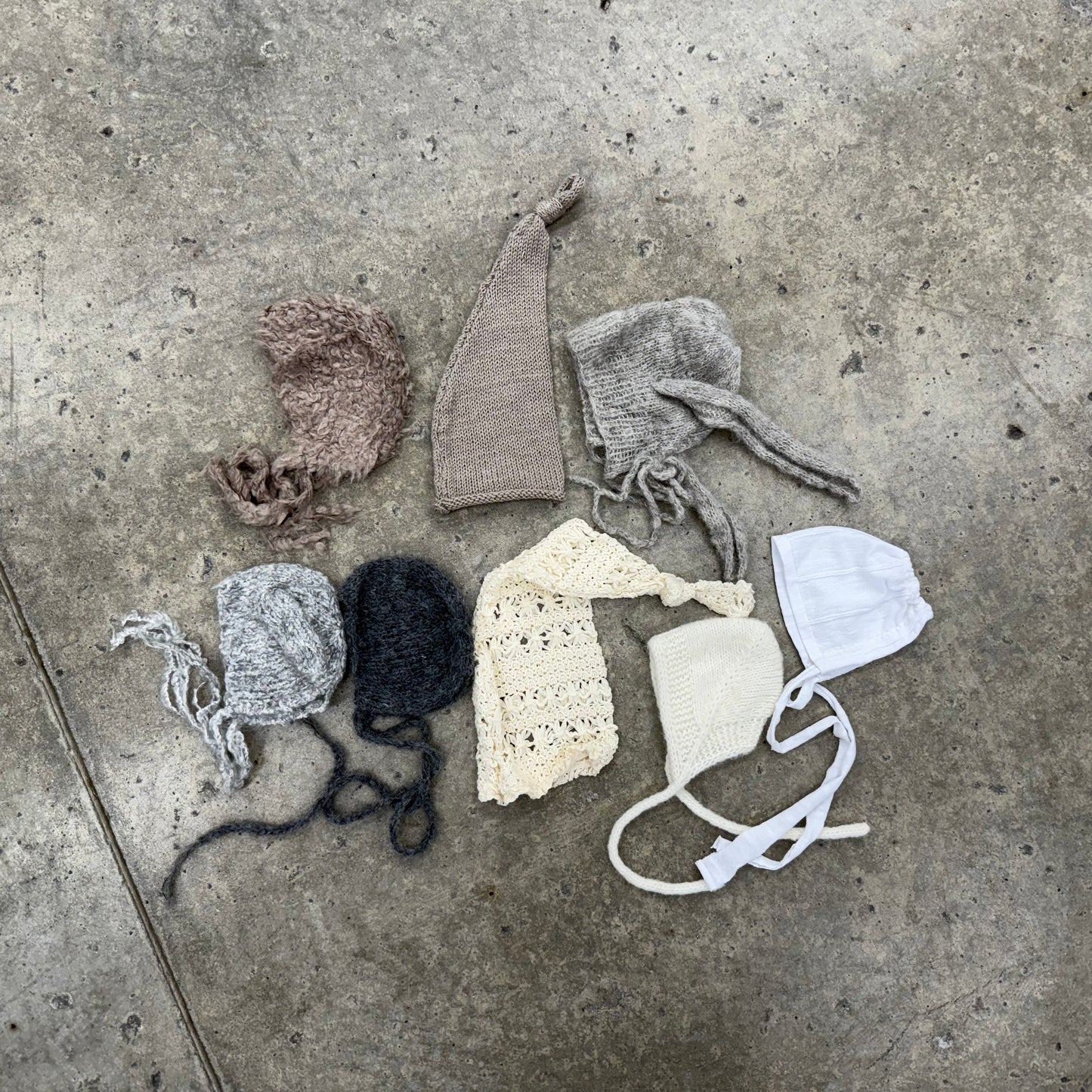 Destash | Neutral Newborn Bonnets