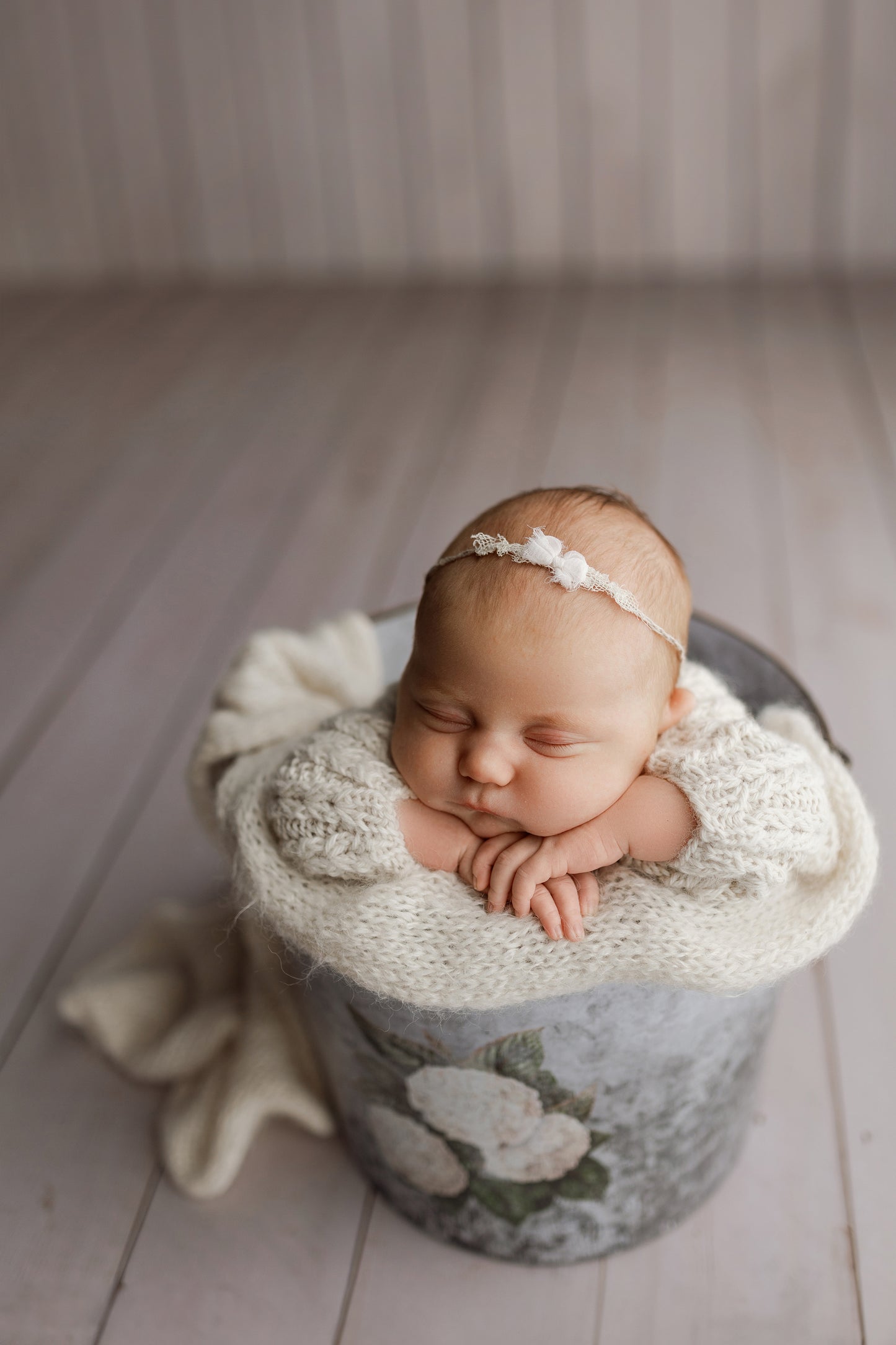 Fleece | Ivory Sweet Little Barnwood