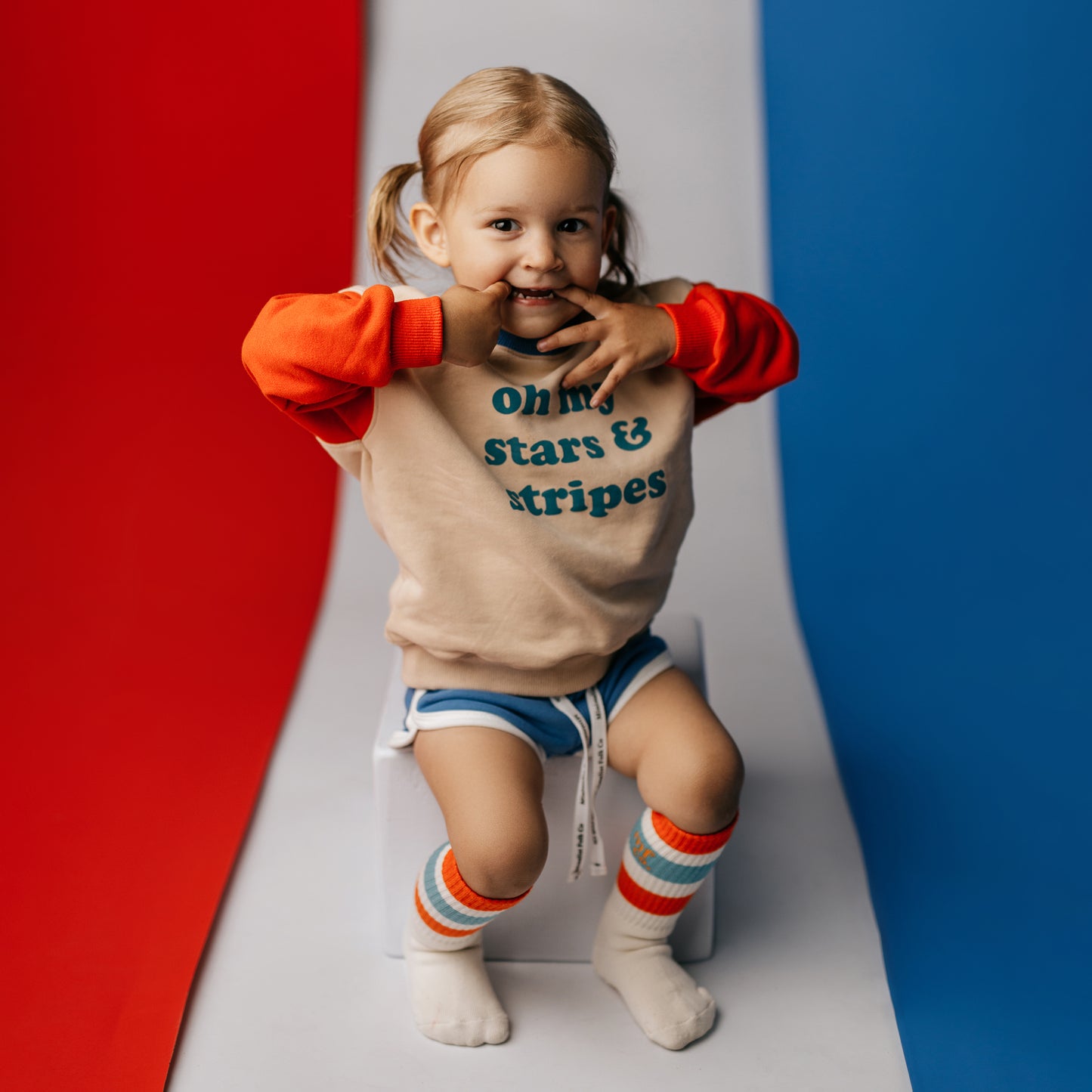 Seamless Paper | Poppy